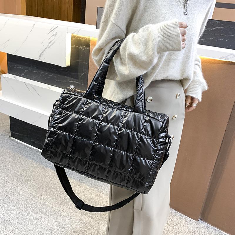 Space Pad Cotton Shoulder Bag  – Women Bags Aldo recenzja i cena
