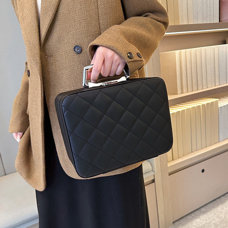 Leather Argyle Portable Women  – Women Bags Outlet recenzja i cena